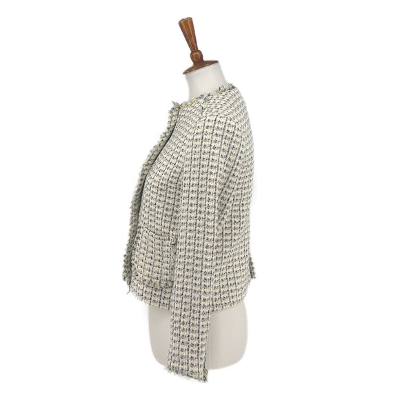 Zara Basics Cream Tweed Style Blazer Flower Button - Picture 3 of 9